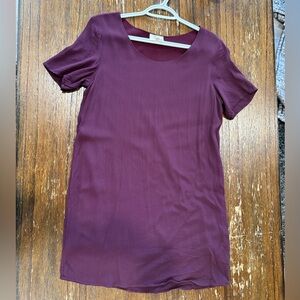 Aritzia Wilfred Free
Teigen mini dress M wine